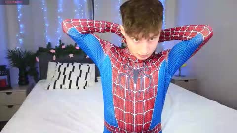 Chris online show from December 3, 2:56 pm