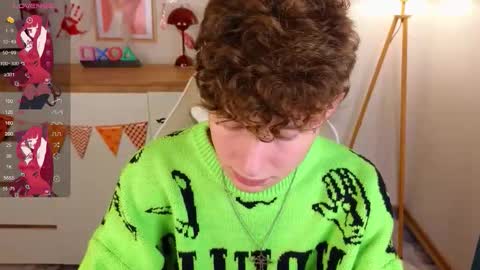 Chris online show from November 7, 3:26 pm