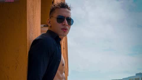 Cristopher online show from March 18, 2:36 am