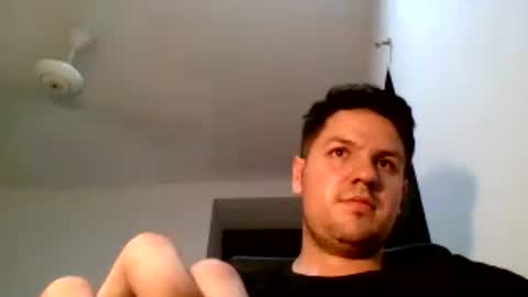 cristopher3042 online show from June 12, 1:59 am