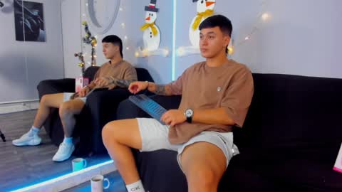 Cristopher online show from December 5, 1:38 pm