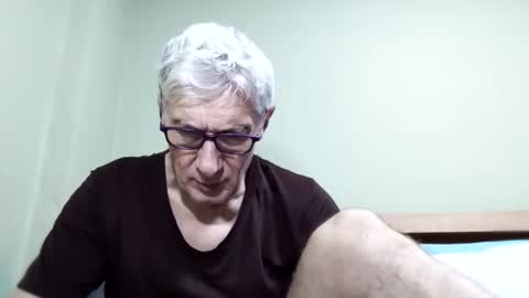 BIG UNCUT HARD COCK online show from November 17, 3:42 am