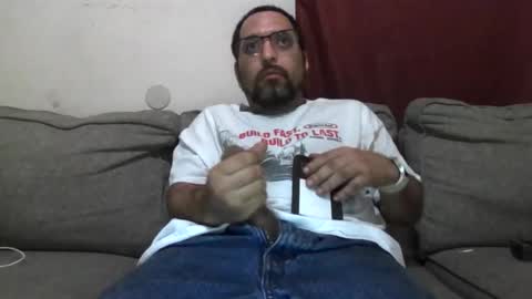 cummachine2022 online show from April 18, 1:07 am