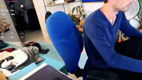 curiousgenie online show from March 4, 9:05 am