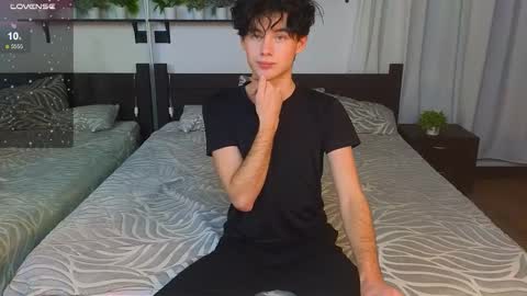 Mike online show from November 17, 2:42 pm