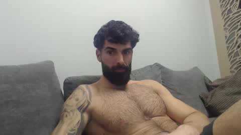 cuteeboy online show from February 11, 5:51 pm