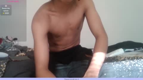 Cxbyy online show from January 7, 6:35 pm