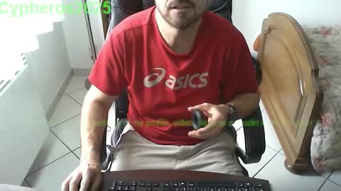 Snapshot of cypheros2025 chatting on October 27, 9:00 am Chris online show from October 27, 9:00 am