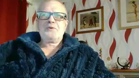 Brian ... online show from November 26, 8:56 pm