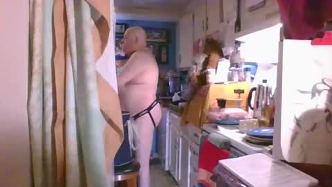 Daddy online show from March 10, 9:26 am