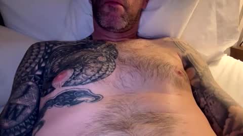daddyshornyy online show from April 18, 3:46 pm