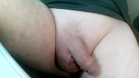 Snapshot of daddysmalls_55 chatting on December 26, 2:59 pm daddysmalls online show from December 26, 2:59 pm