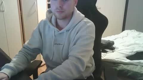 Dae5 online show from February 3, 6:24 pm