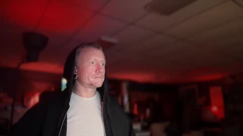 daemon online show from October 30, 10:49 am