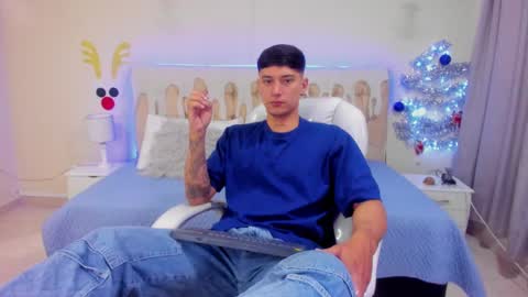 DAMIAN online show from December 3, 12:16 pm