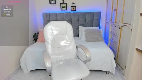 DAMIAN online show from March 3, 12:43 pm