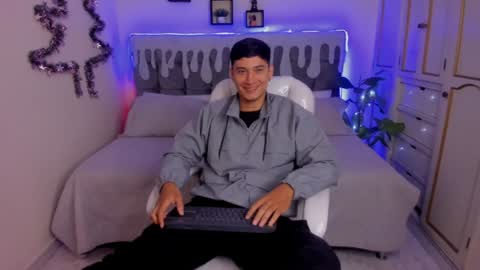 DAMIAN online show from December 15, 12:38 pm