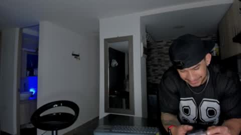 INSTAGRAM  DAMMIANMILLEROFICIAL online show from January 11, 2:32 pm