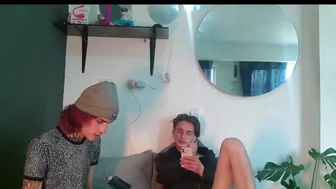 Snapshot of dan_yagami chatting on January 31, 6:57 pm Dan and Noah online show from January 31, 6:57 pm