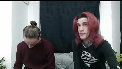 Snapshot of dan_yagami chatting on December 4, 3:04 am Dan and Noah online show from December 4, 3:04 am