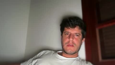 Snapshot of danbit chatting on October 26, 7:21 am danbit online show from October 26, 7:21 am