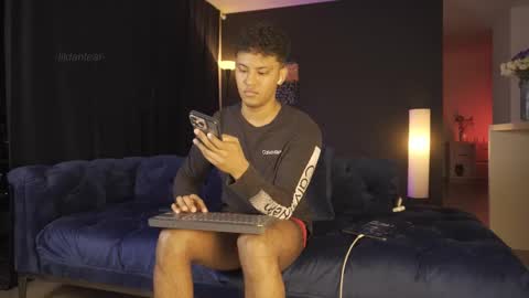 Dante  Pablo Danblo Independent models online show from November 23, 3:39 am