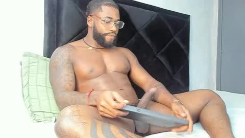 Dancel online show from February 12, 5:05 pm