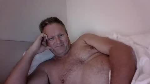 Snapshot of daniel0805 chatting on September 8, 11:48 pm daniel0805 online show from September 8, 11:48 pm