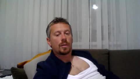 daniel online show from April 21, 11:44 pm