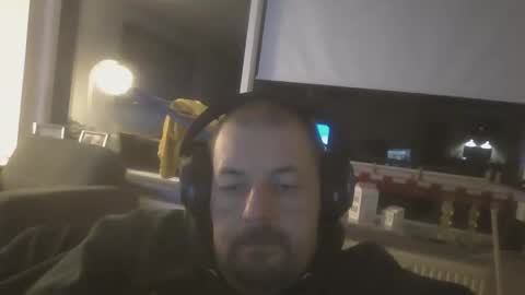 Snapshot of danishman1980 chatting on October 20, 9:30 pm danishman1980 online show from October 20, 9:30 pm