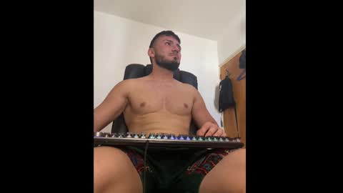 dannyboy_x_ online show from October 8, 10:30 am