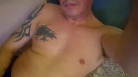 dannydb1981 online show from November 29, 9:50 pm