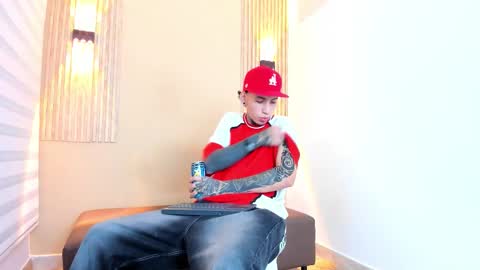 dante_armstrong online show from December 16, 4:52 am