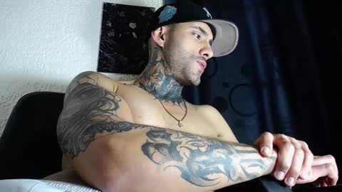 dante_d_angelo_ online show from November 7, 7:01 am