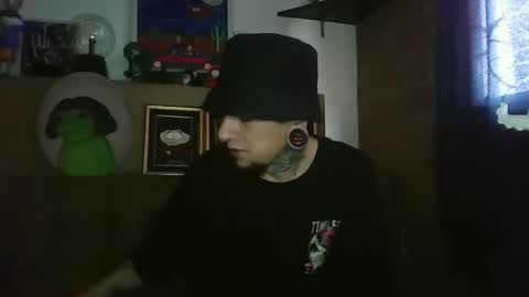 dante_x_5 online show from November 1, 3:38 pm