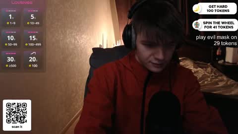 Snapshot of dantebigboi chatting on February 11, 5:50 pm Daniel online show from February 11, 5:50 pm