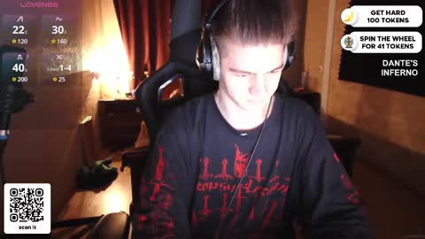 Snapshot of dantebigboi chatting on March 5, 6:23 pm Daniel online show from March 5, 6:23 pm