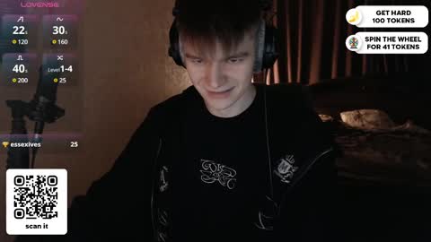 Snapshot of dantebigboi chatting on February 23, 6:41 pm Daniel online show from February 23, 6:41 pm