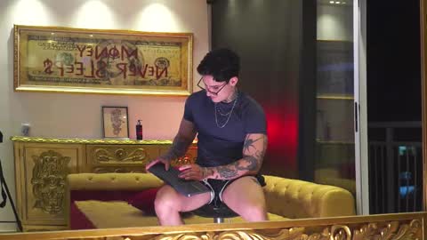 Dante coppola online show from February 19, 1:13 am