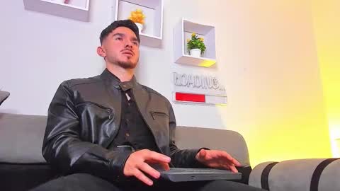 Dante online show from April 6, 4:09 am