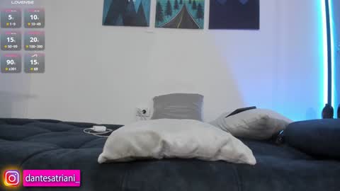 Snapshot of dantesatrianii chatting on January 20, 11:54 pm Dante  online show from January 20, 11:54 pm