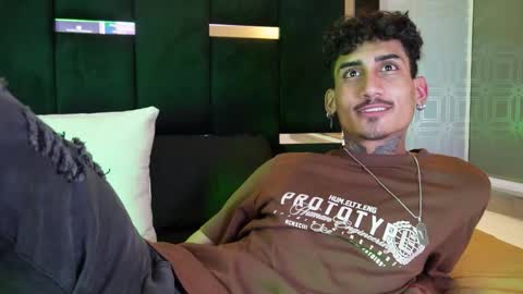 Sr. Eros online show from March 17, 8:00 pm