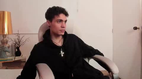 dark_sun333 online show from January 14, 3:00 am