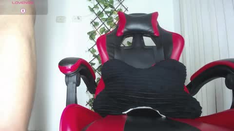 darkviper26 online show from April 5, 4:42 am