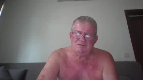 darwincock online show from May 26, 1:45 am