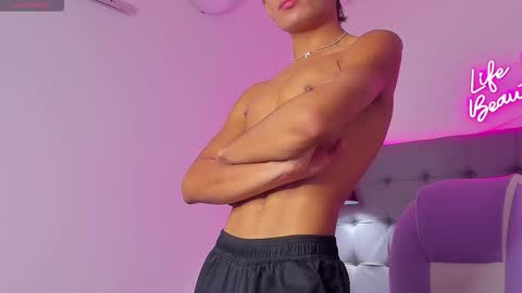 angel online show from December 5, 1:07 pm