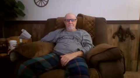 dave571960 online show from October 4, 10:53 am