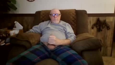 dave571960 online show from October 19, 11:02 am