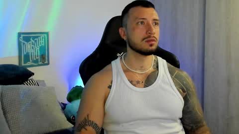 DAVE MAX online show from February 19, 2:19 am