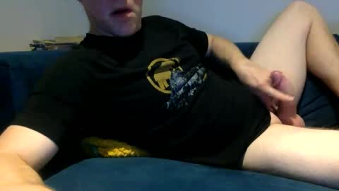 daveb709709709 online show from October 17, 2:26 am